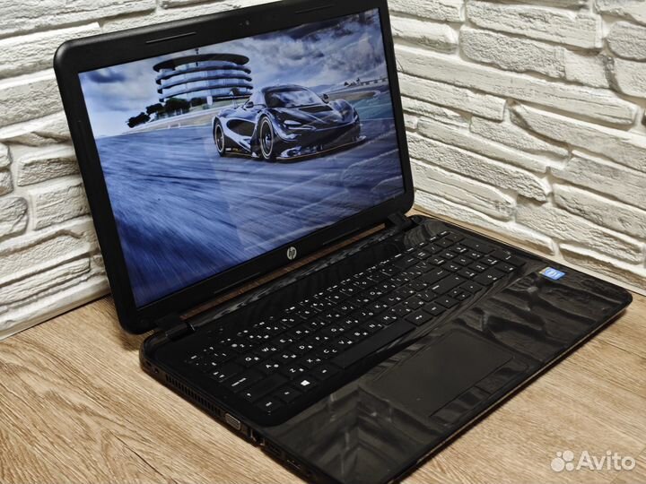 Быстрый ноутбук HP в идеальном состоянии
