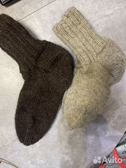 Носки шерстяные, связанные вручную
