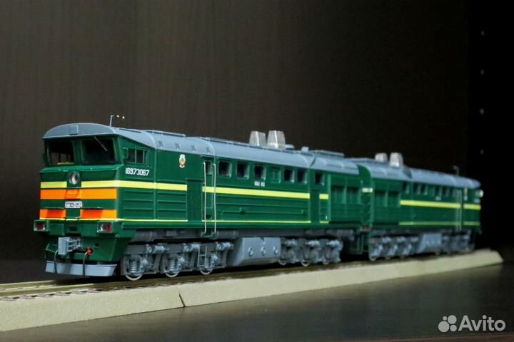 Модель тепловоза 2тэ10у масштаб но 1:87