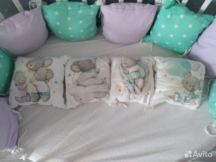 Детская кроватка с маятником круглая