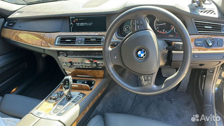 BMW 750i F01 M-пакет из Японии в разборе