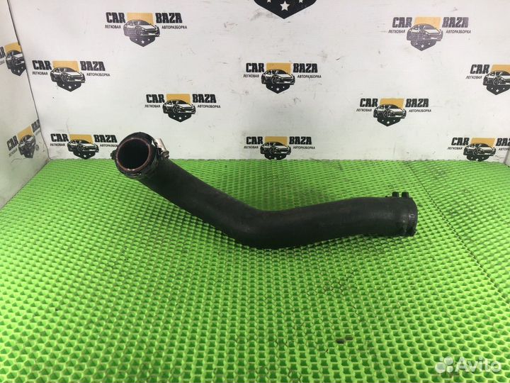 Патрубок интеркулера Audi Q7, Volkswagen Touareg