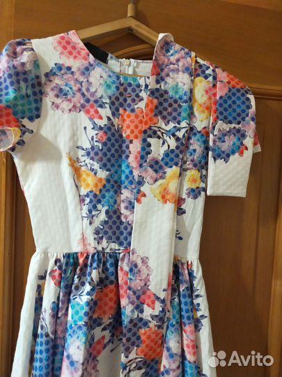 Платье женское