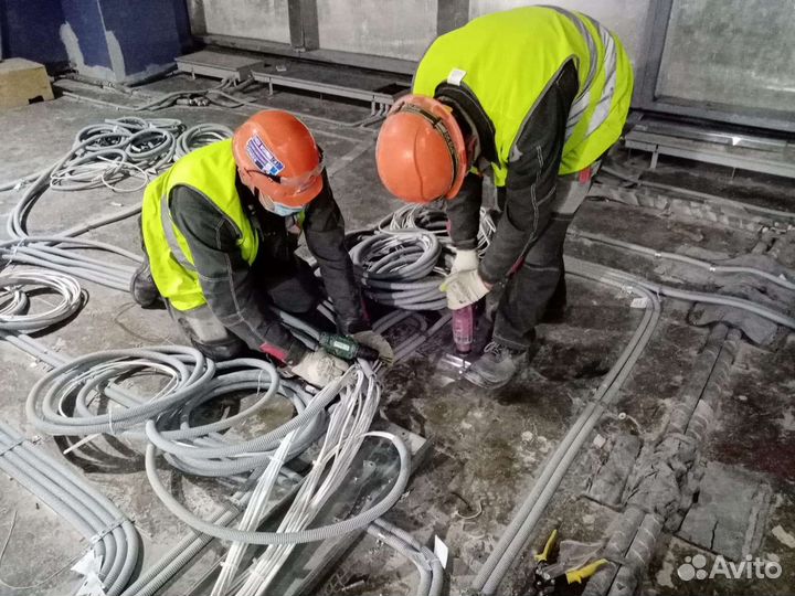 Монтажники слаботочных систем