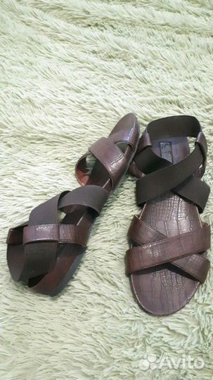 Сандалии 38размер