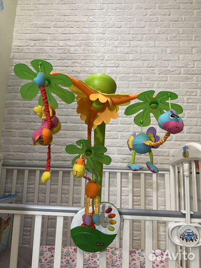 Мобиль на кроватку tiny love