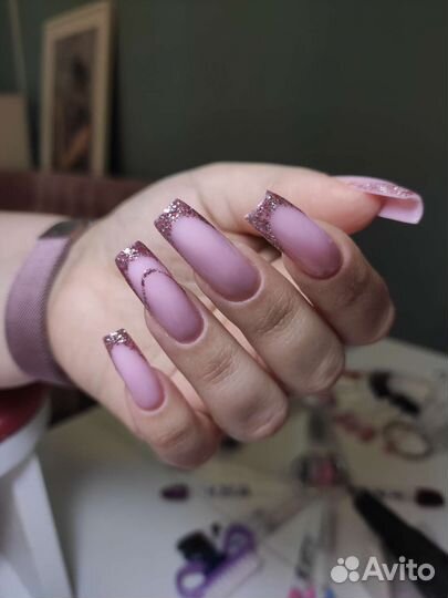 Наращивание ногтей