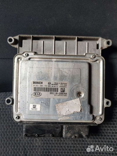 Блок управления двигателем kia ceed 1 ed