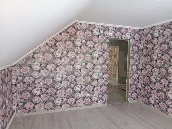 Дом 180 м² на участке 10 сот.