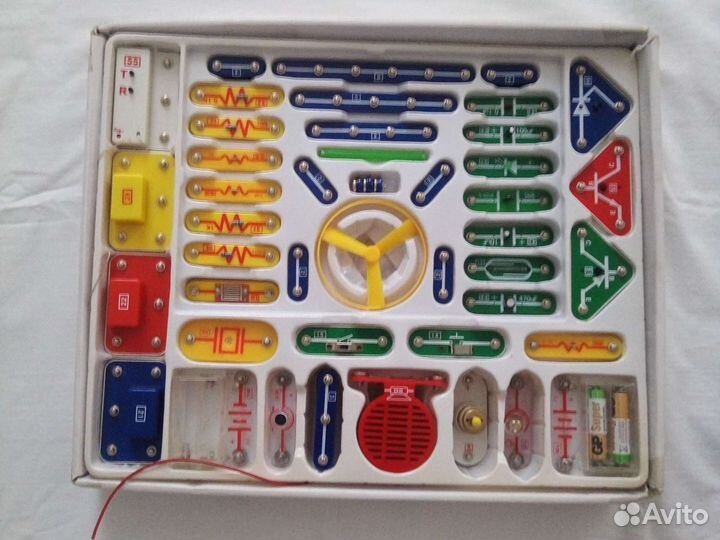 Электронный конструктор 