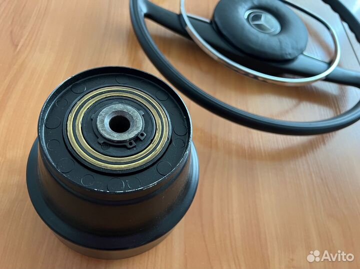 Руль Мерседес W115/114/108 тонкий оригинальный