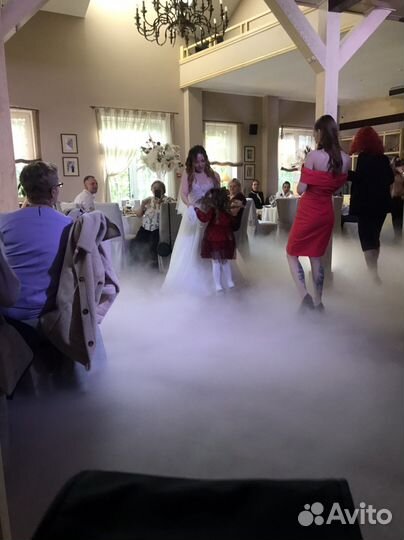 Тяжелый дым и холодные фонтаны на свадьбу