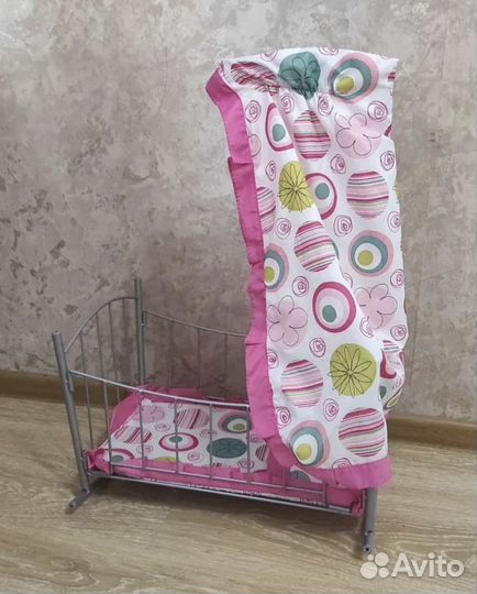 Кроватка для кукол