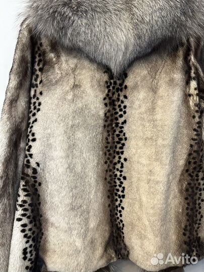 Норковая шуба, ворот из чнрнобурки, S