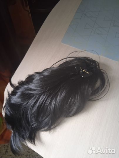 Хвост шиньон на заколке краб