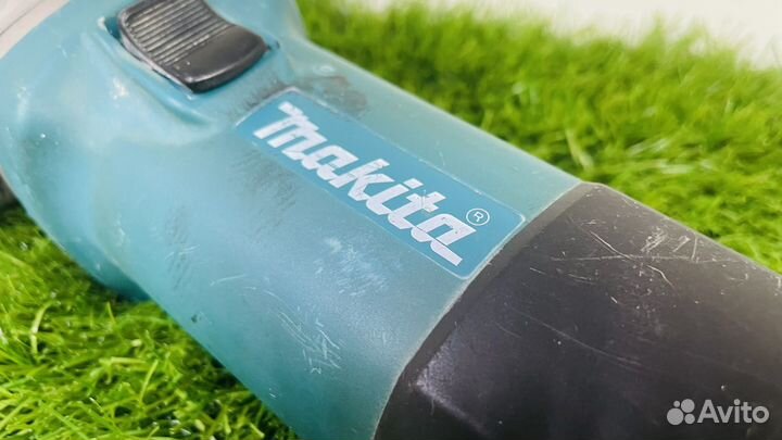 Ушм болгарка 125 Makita 9558HN