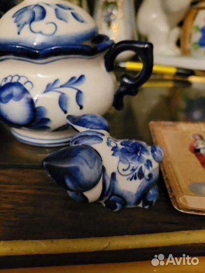 Фарфоровая посуда Гжель