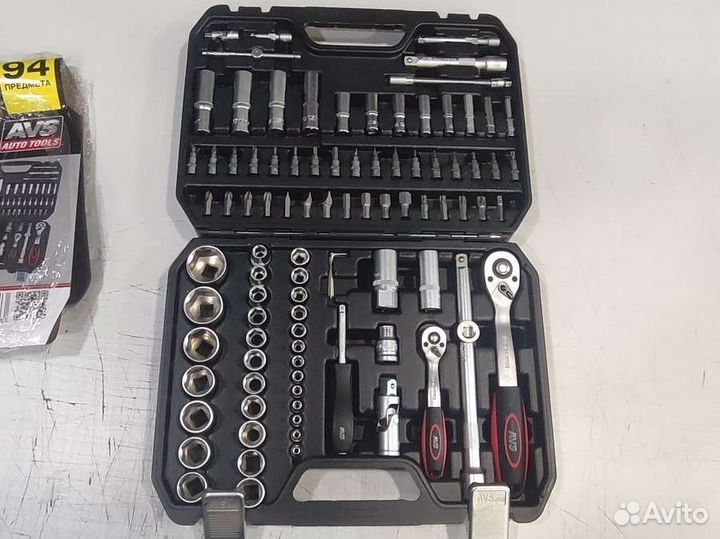 Набор инструментов AVS 94 предмета в боксе новый