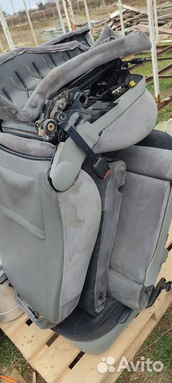 Сиденье для автомобилей