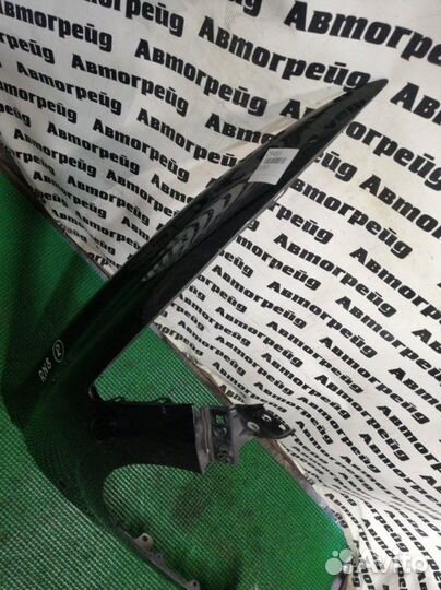 Крыло переднее правое Honda Stream RN8