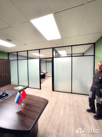 Алюминиевые перегородки доводчики в подарок