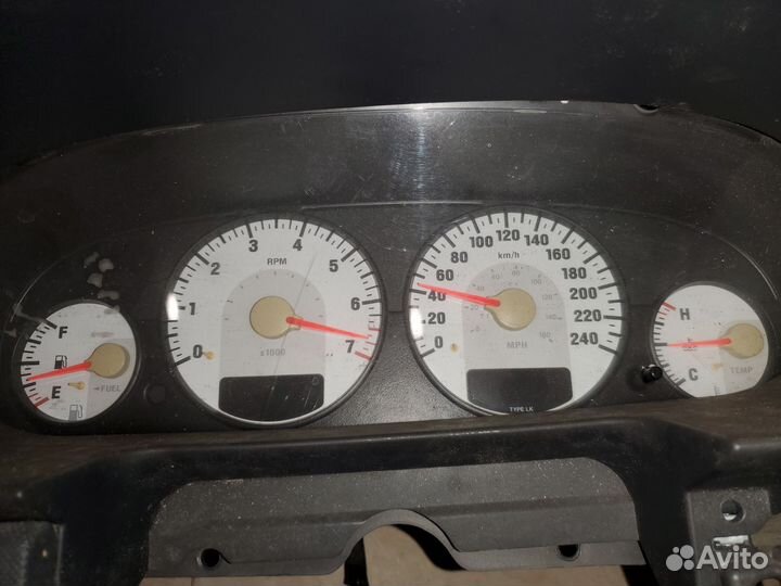 Торпедо, приборная панель,тунель Волга Сайбер