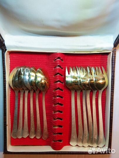 Вилки и ложки мельхиоровые. Комплект. СССР