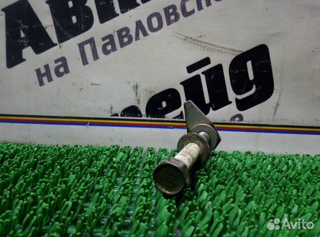 Болт Toyota Corolla Spacio AE111 4A-FE 2000.07