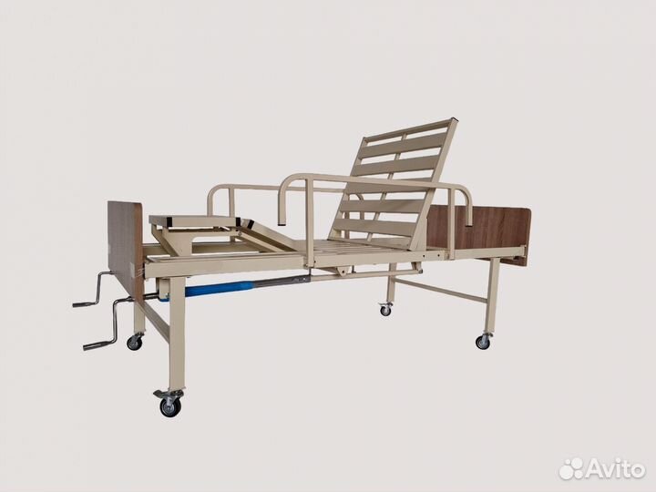 Медицинская кровать для лежачих больных