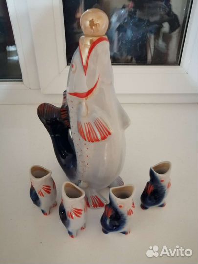 Графин с рюмками СССР рыбки