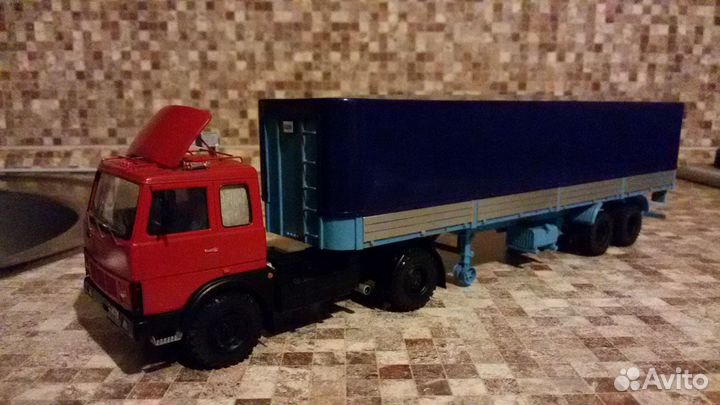 Маз 5432 с полуприцепом Маз 9397 Ad Modum