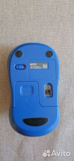 Мышка Logitech M220