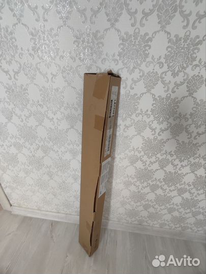 Лэттхет Платяная штангавешалка