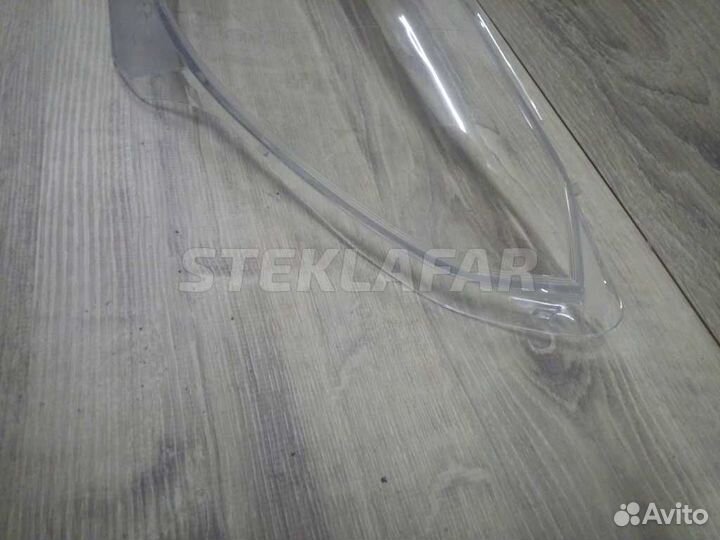 Стекло фары Peugeot 2008 1 (2013-2019) (Левое)