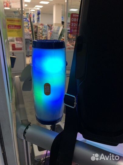 Беспроводная колонка с подсветкой RGB