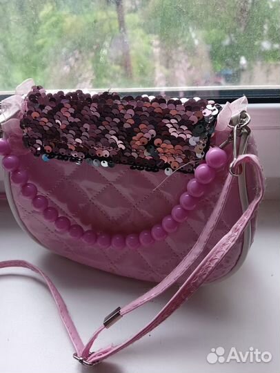 Сумка для девочки с пайетками