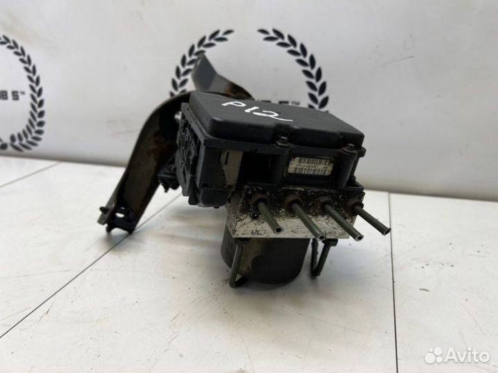 Блок ABS Nissan Primera P12 QG18DE 2006