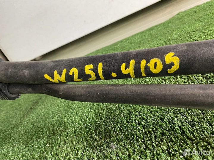 Трубка кондиционера Mercedes R-Class, W251 (R350)