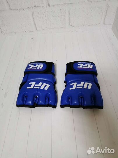 Перчатки для мма