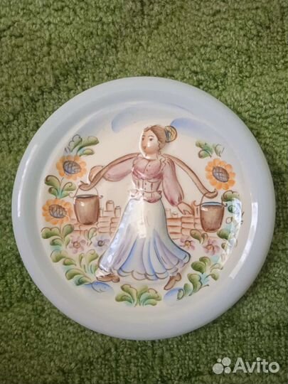 Тарелка настенная