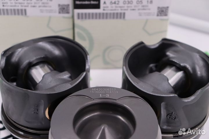 Поршень A6420300518