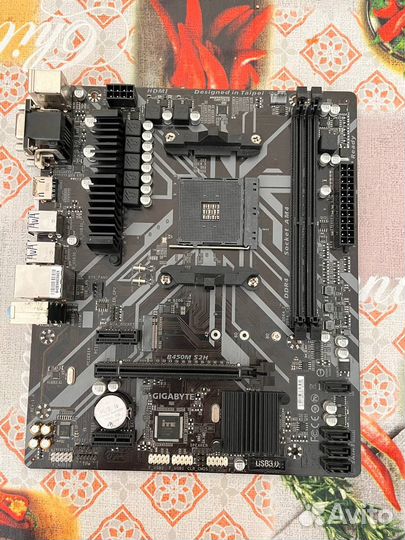 Материнская плата am4 gigabyte b450m s2h