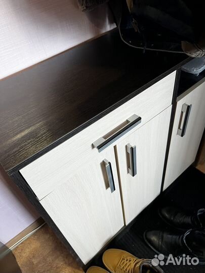 Комоды и тумбы