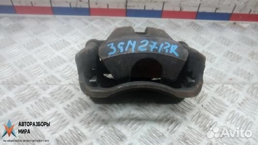 Суппорт передний правый Toyota RAV4 4773042090