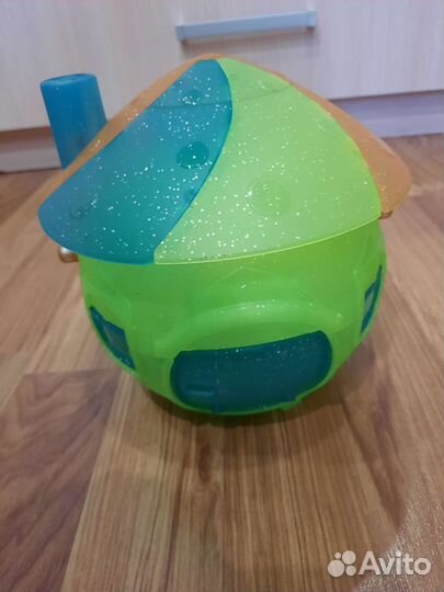 Домик игрушка