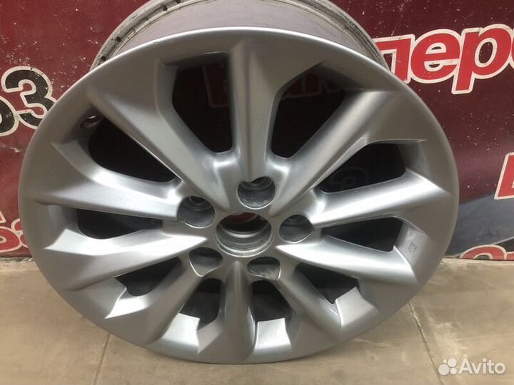 Toyota Corolla E210 2018-2021 Диск литой хороший