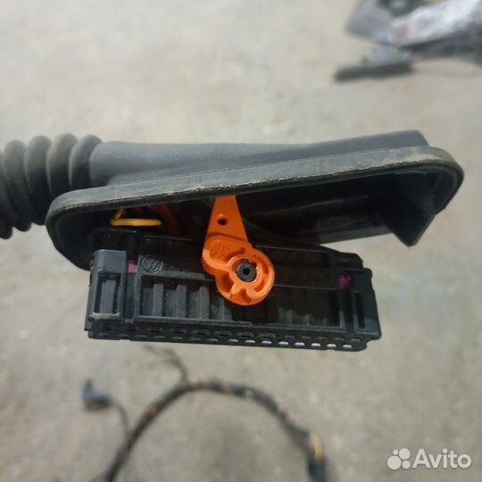 Проводка двери передняя правая Volkswagen Polo