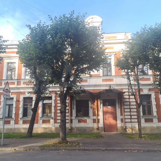 2-к. квартира, 66,4 м², 2/2 эт.