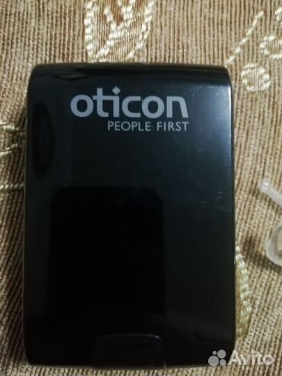 Продам слуховой аппарат