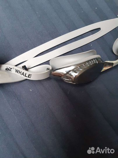 Очки для плавания